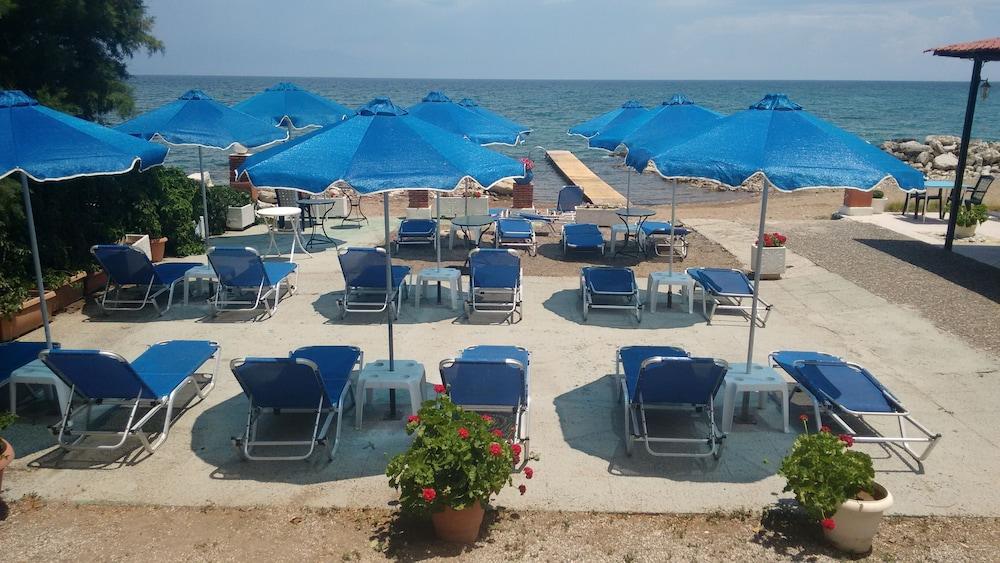 Francisco Beach Hotel Agios Andreas  エクステリア 写真