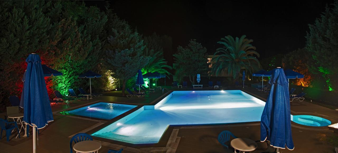 Francisco Beach Hotel Agios Andreas  エクステリア 写真