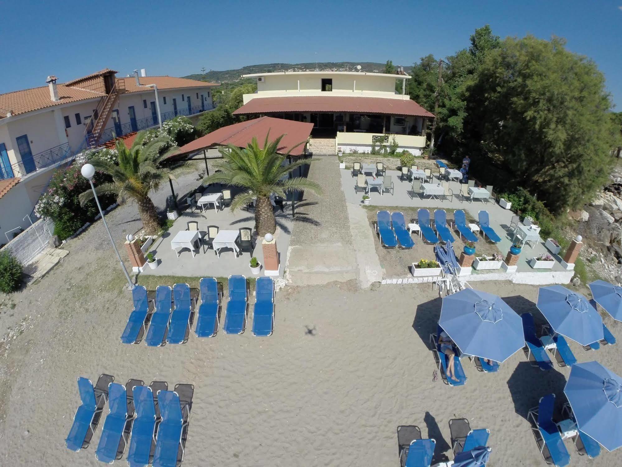 Francisco Beach Hotel Agios Andreas  エクステリア 写真